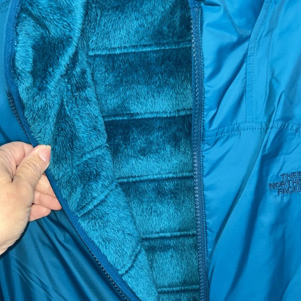 Northface vest reversible with pockets on both sides for inside extra large - Picture 3 of 4